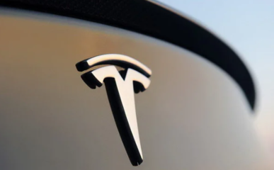 特斯拉新任命 朱曉彤任汽車業務高級副總裁，強化數據處理與存儲支持服務